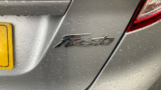 Ford Fiesta 1.25 82 Zetec 5dr Petrol Hatchback